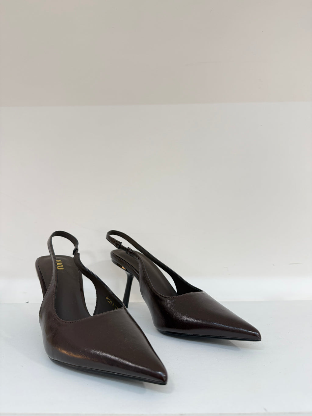 Slingback a punta