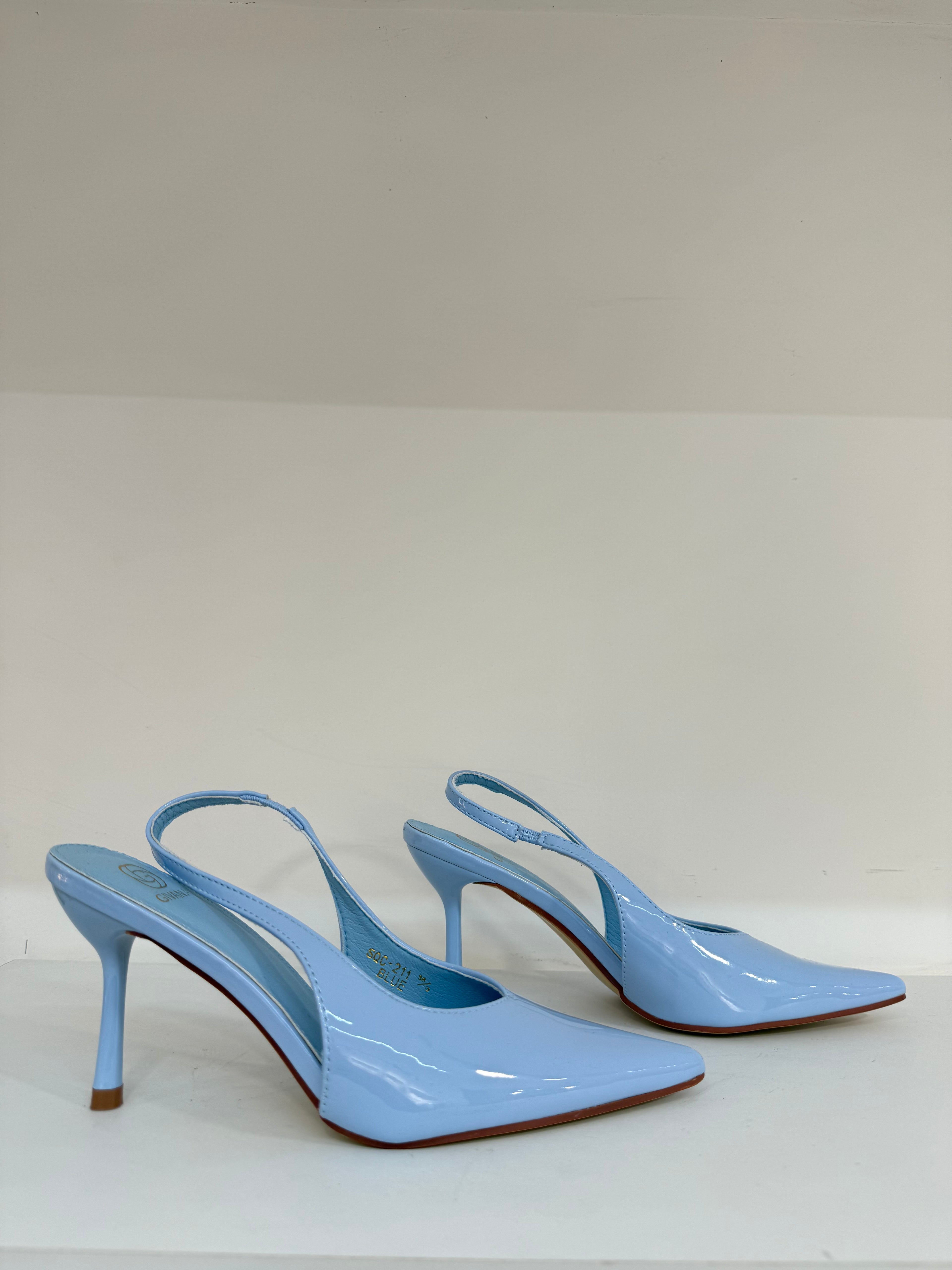 Slingback GIVANA in Vernice – Azzurro Cielo