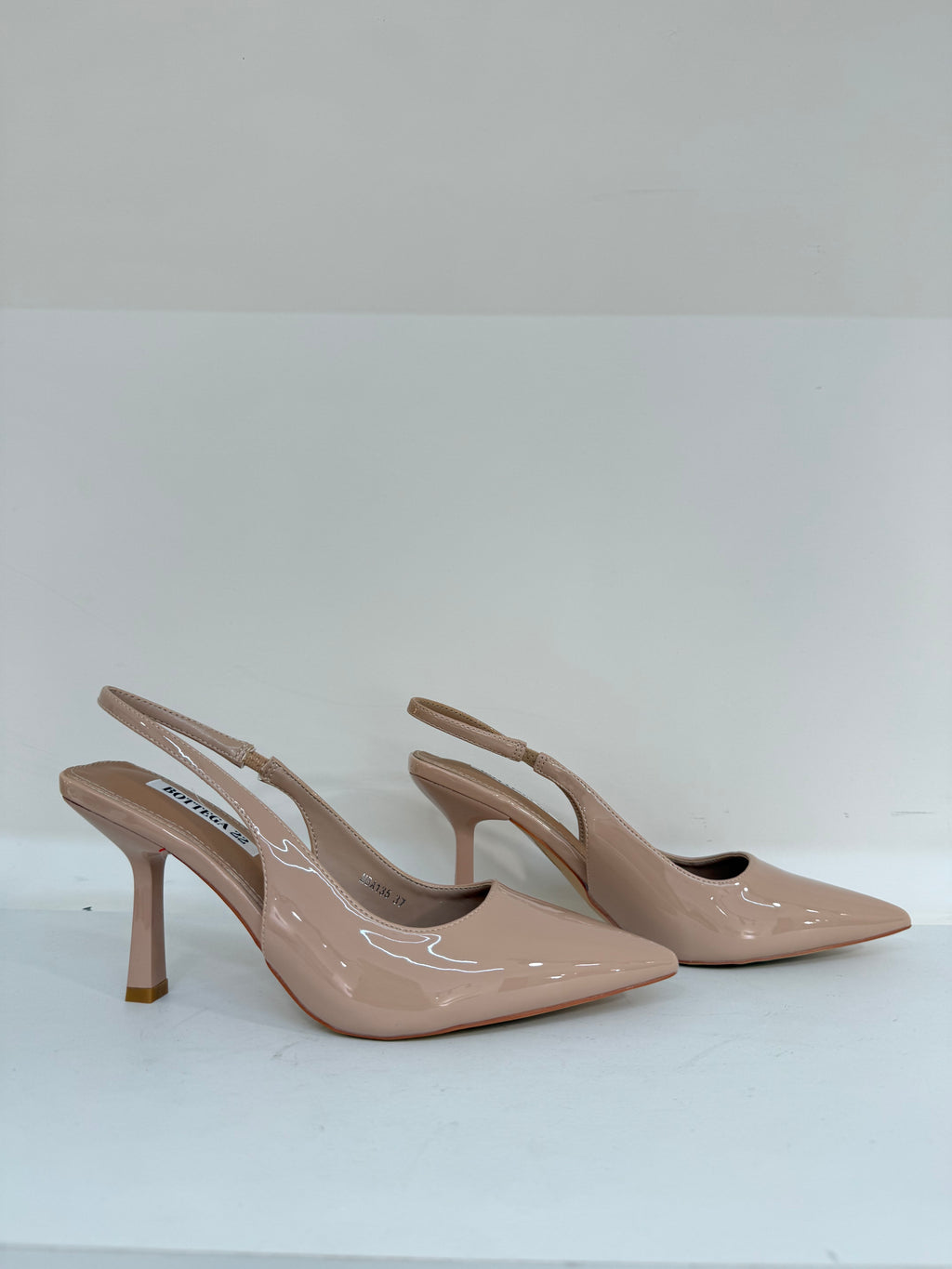 Slingback "Bottega" in Vernice Nude