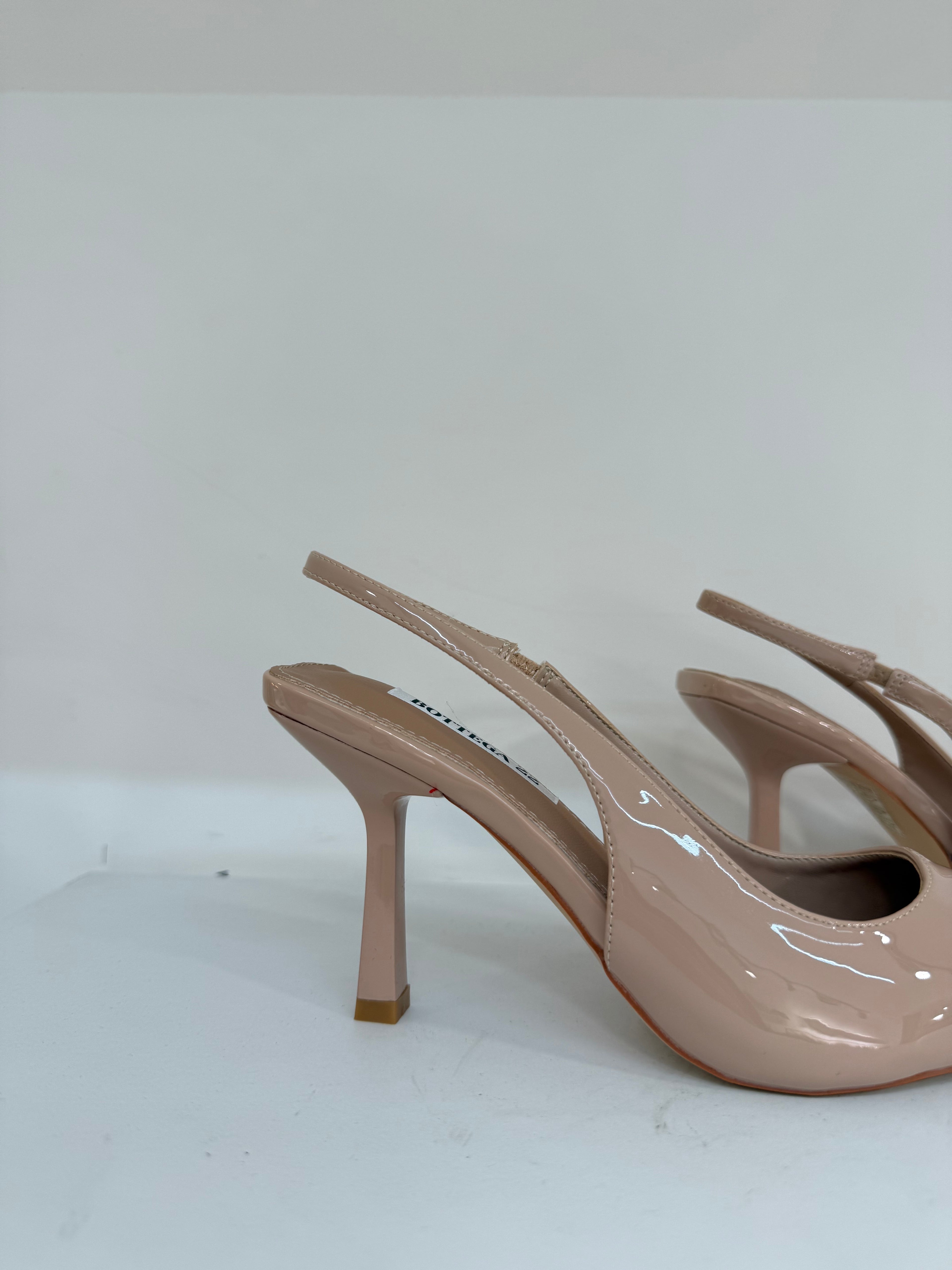 Slingback "Bottega" in Vernice Nude