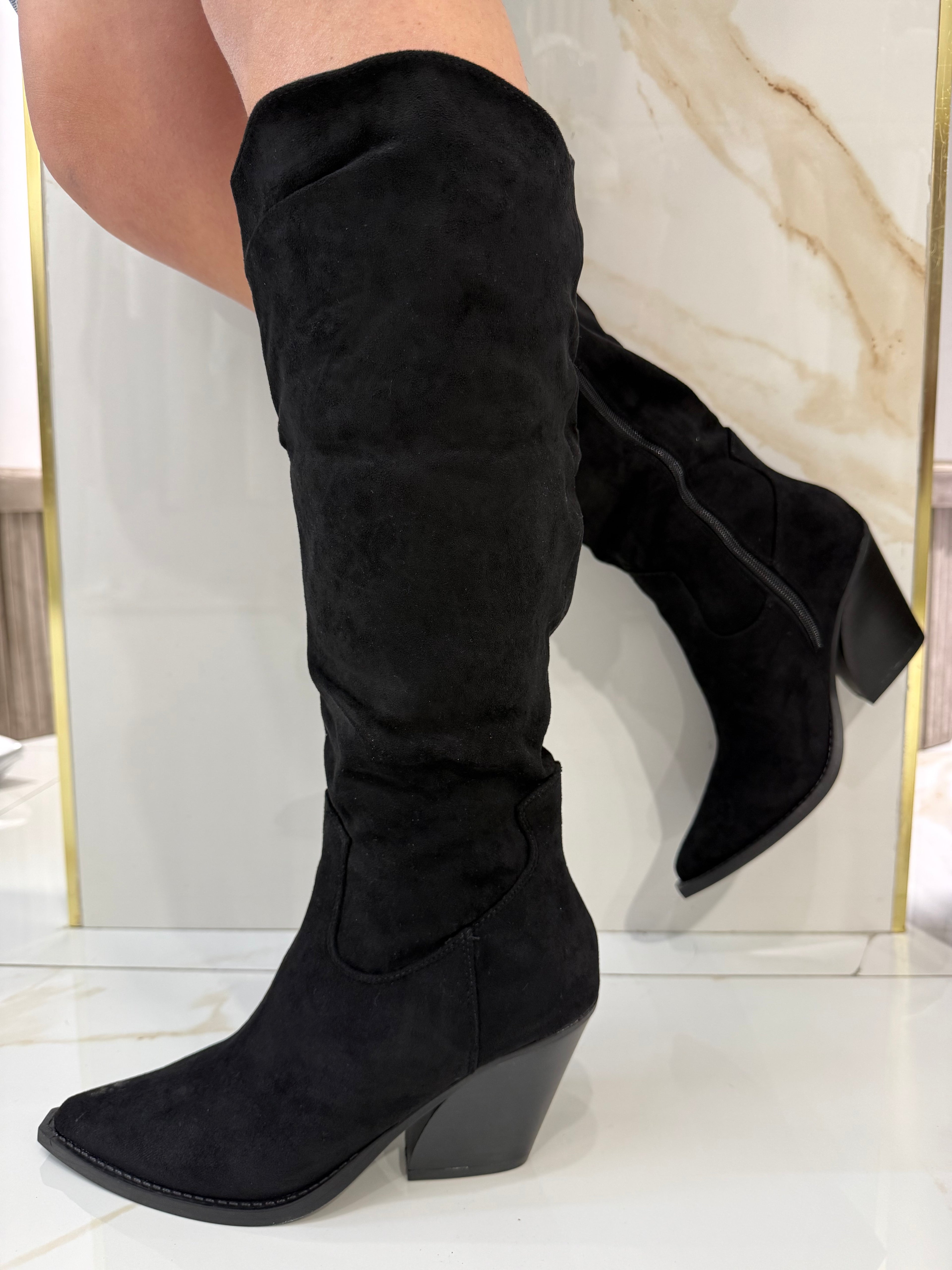 Stivali Alti Texani in Suede – Urban