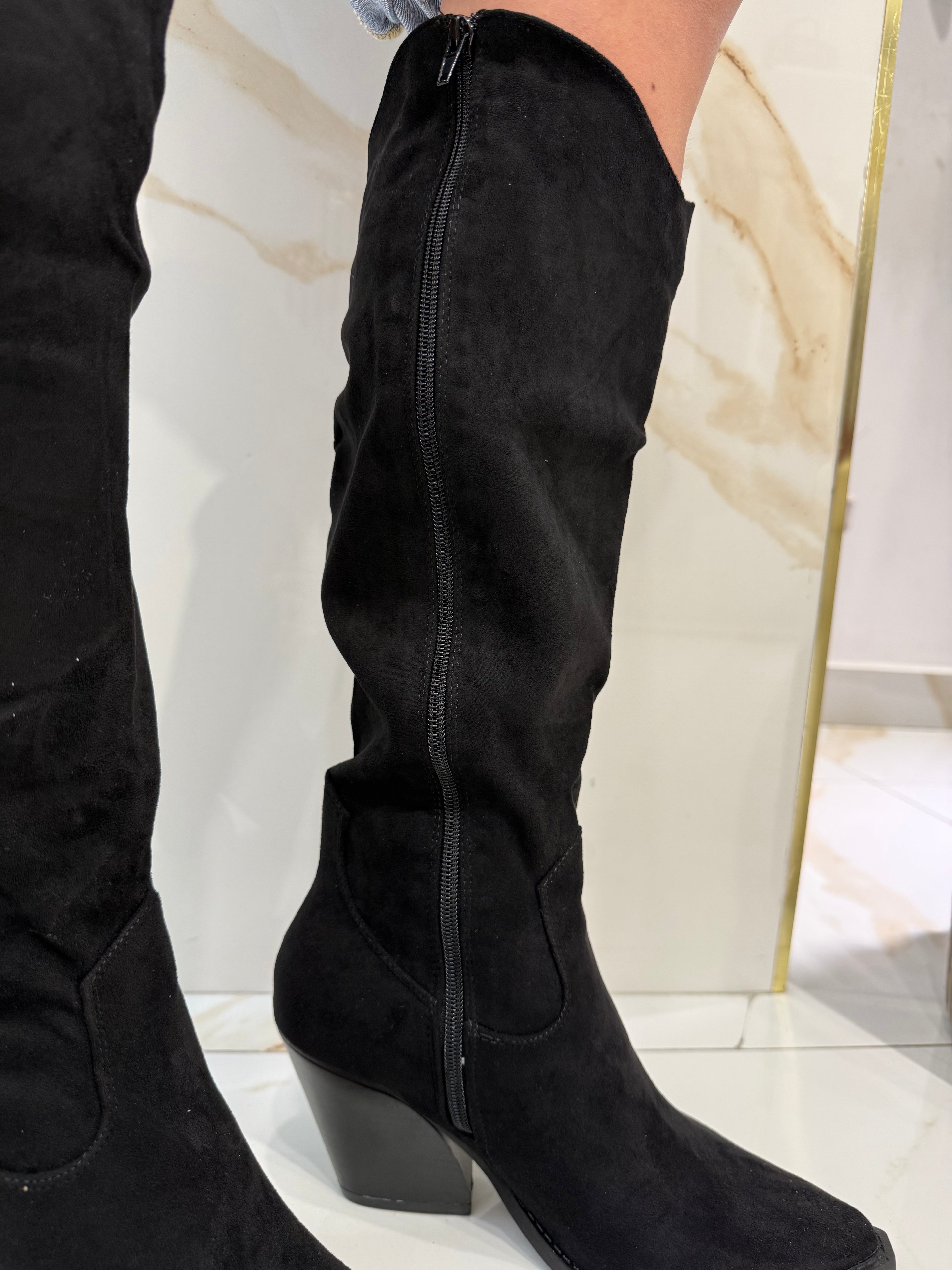 Stivali Alti Texani in Suede – Urban
